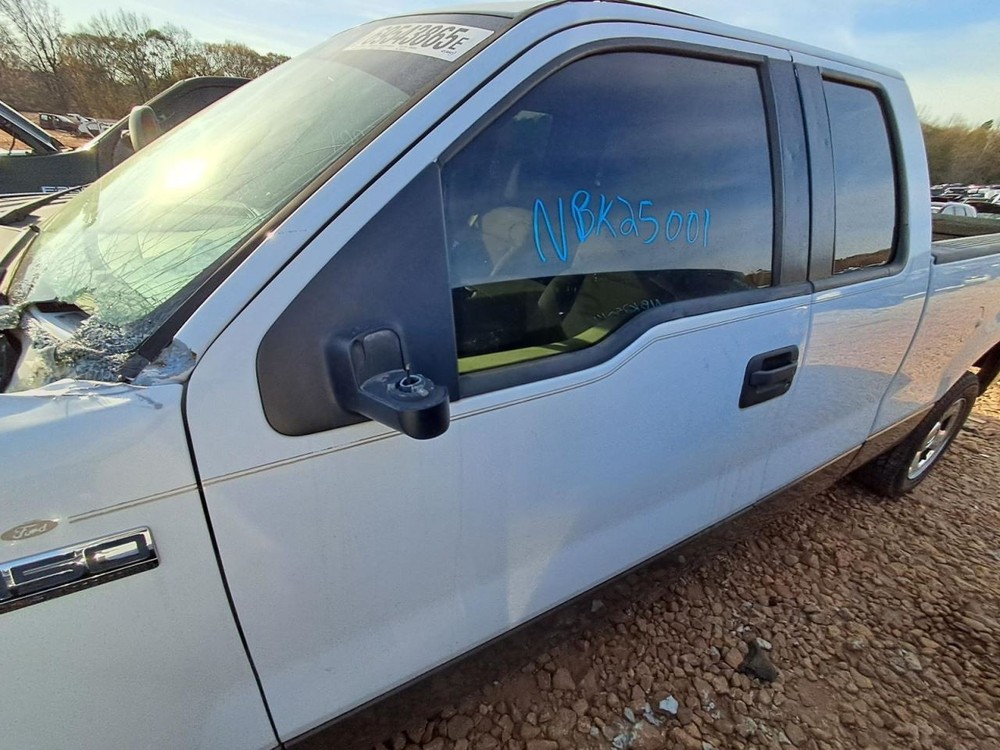 F150 2006 Glove Box 4870547