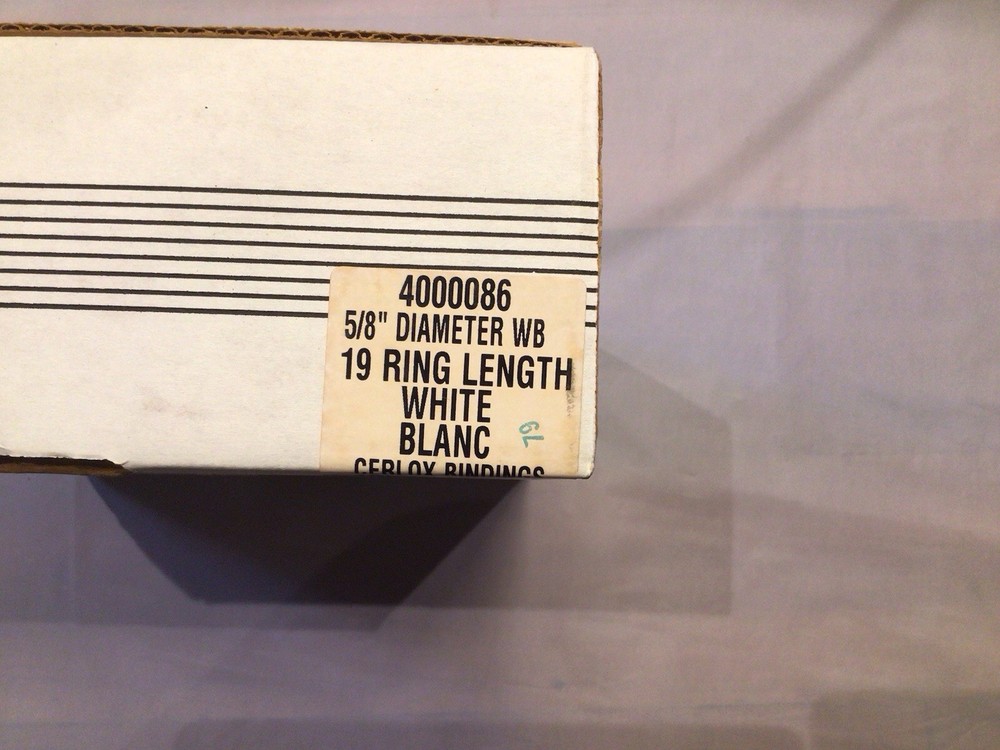 GBC Binding Spirals (Coils) 5/8" Diameter, Whites - Quantity 90 - 40000086