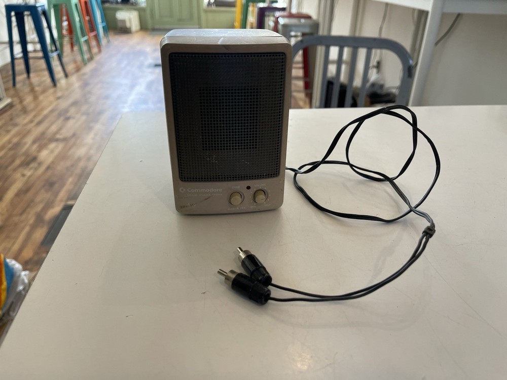 Commodore A10 Speaker - Tested Working