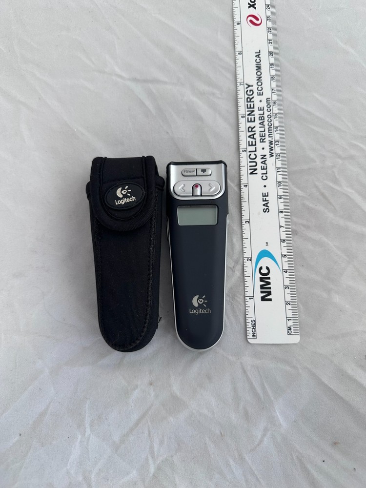 Logitech 2.4 GHz Cordless Presenter #2