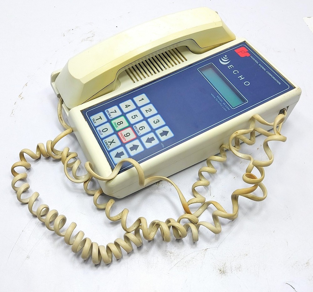 Federal Signal Corporation ECHO Wall Mount Intercom Stations E-DSM