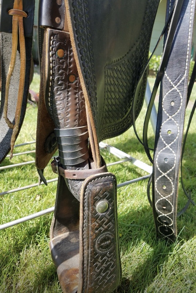 Slick forl custom trail saddle by Everett Olson