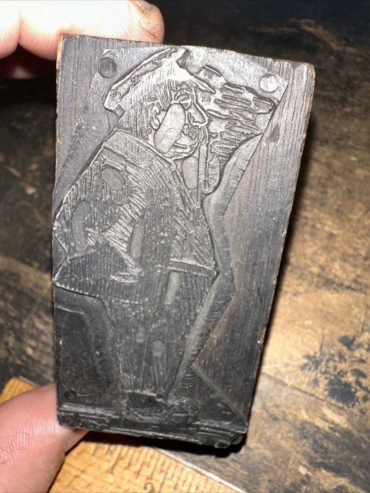 Print Block ( Older Man Smoking Pipe ) Nice Image