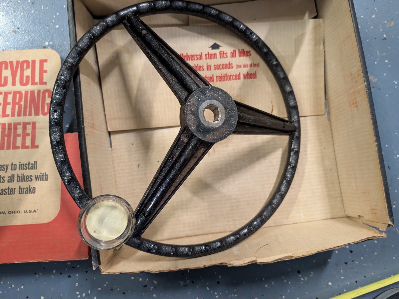 HUFFY STEERING WHEEL ORIGINAL VINTAGE MUSCLE BIKE ACCESSORY in BOX