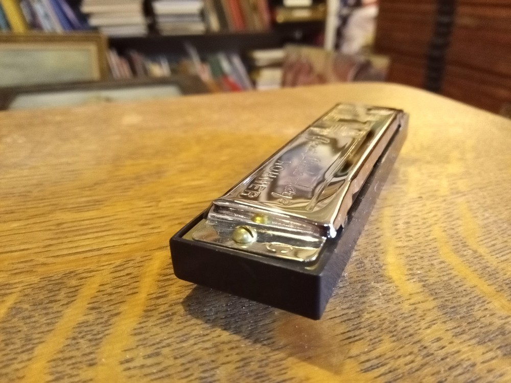 HOHNER GLH Harmonica with box