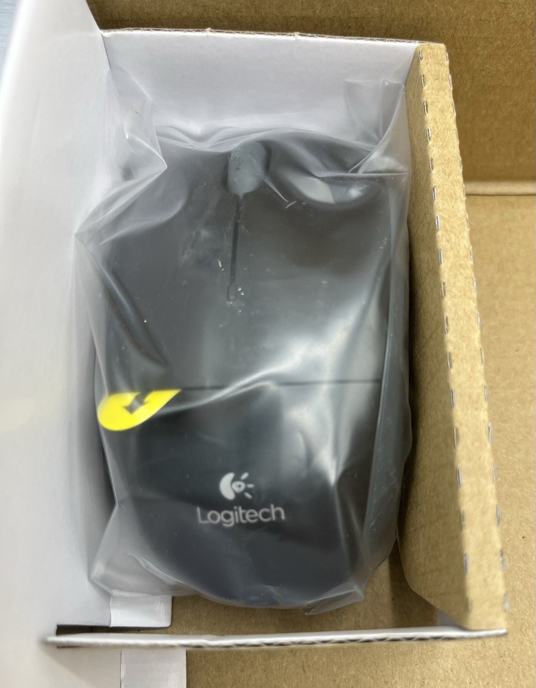 Logitech MK320 Wireless Keyboard & Mouse Combo, Multimedia Hot Keys, Black