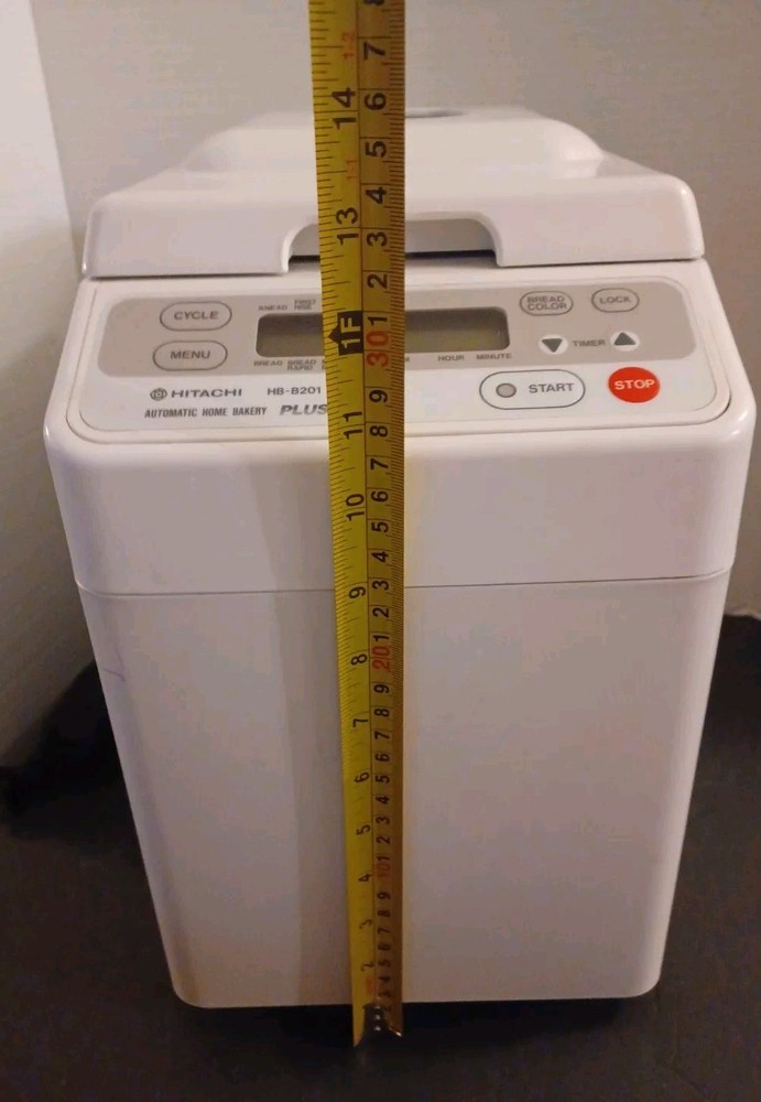 Hitachi HB-B201 Plus Automatic Home Bakery Bread Machine In Good Condition