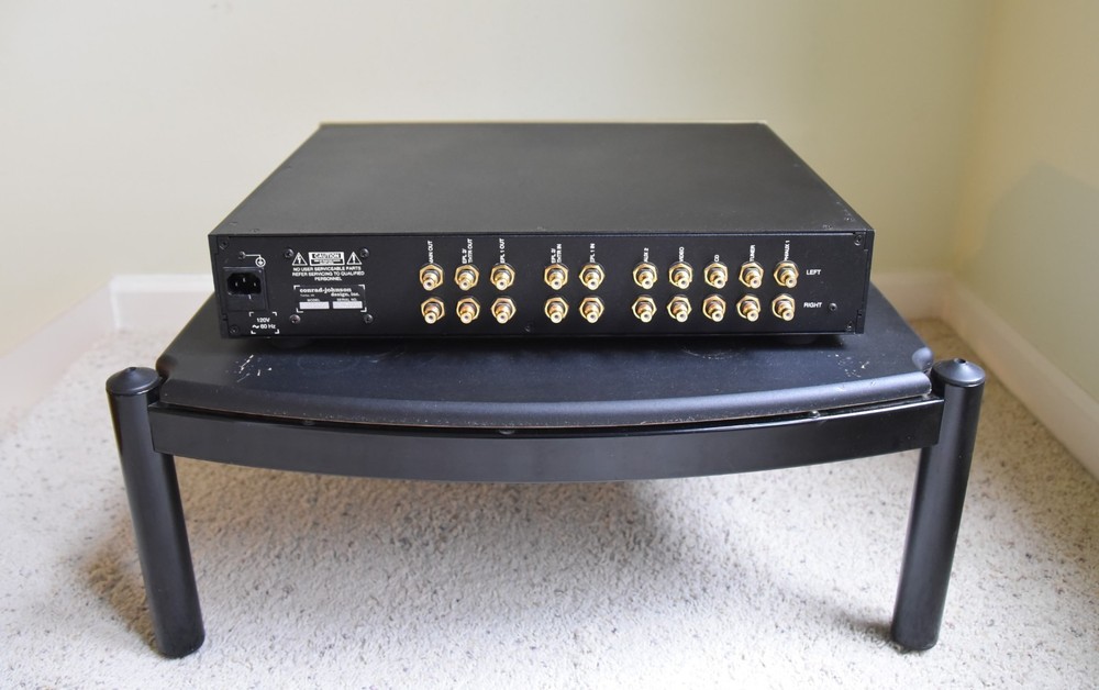 Conrad Johnson Premier 18LS Solid-State Line Stage Preamplifier