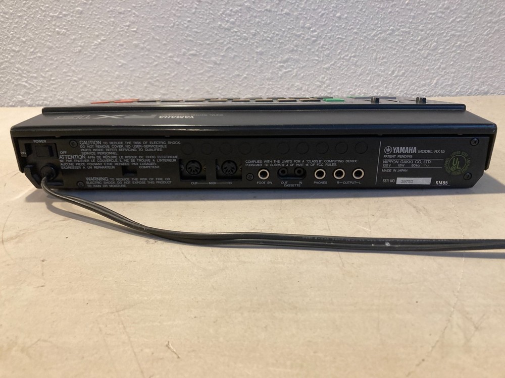 YAMAHA RX15 Digital Rhythm Programmer Drum Machine