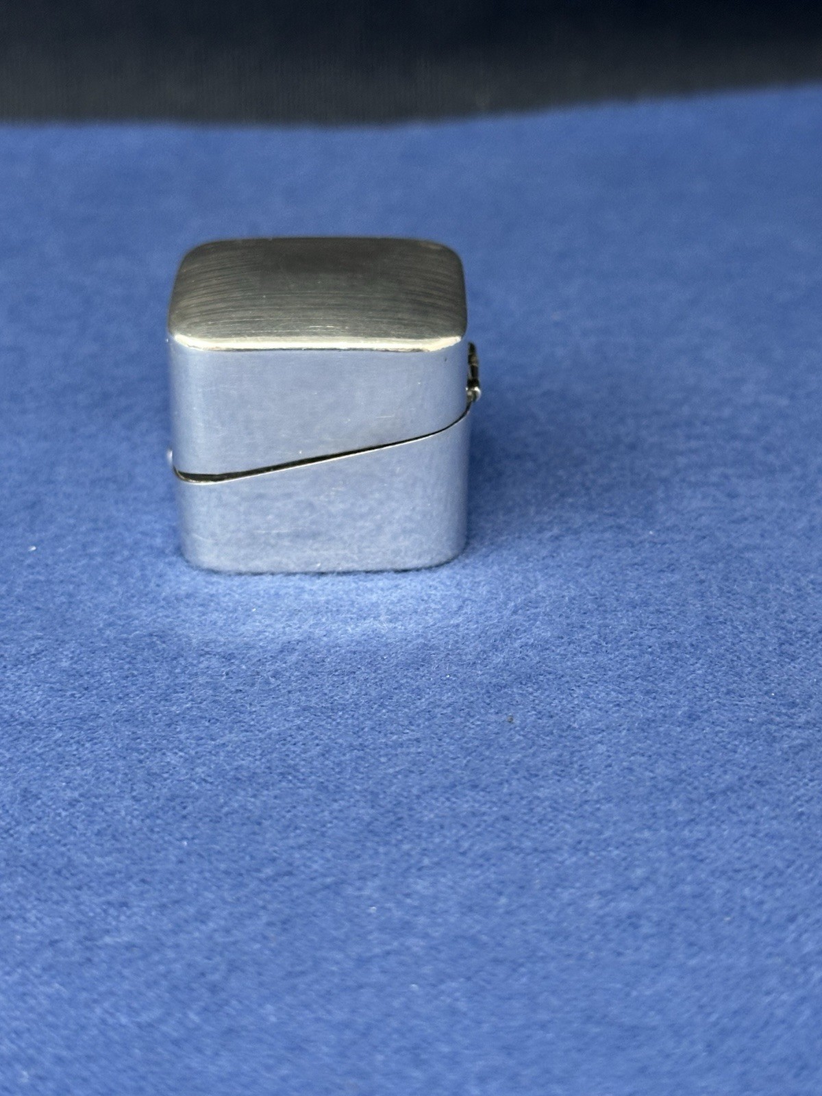 AMERICAN ART DECO STERLING RING BOX NO MONO