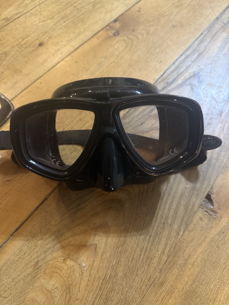 Switch Mask – Black – Interchangeable Lens Dive Mask + Extra Lenses