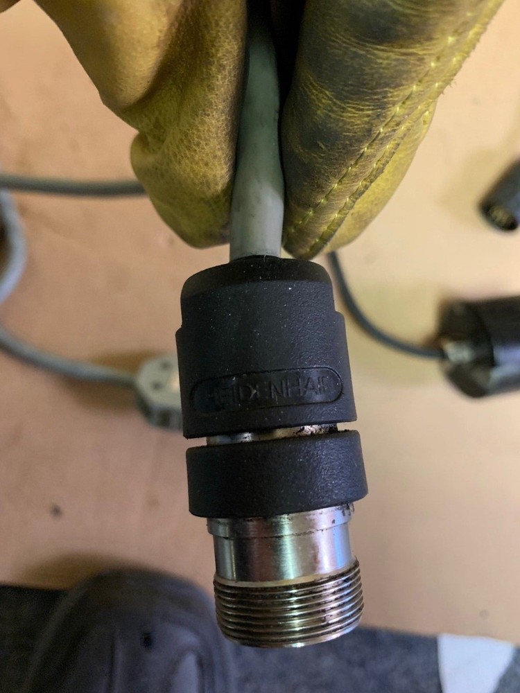 ENCODER WITH HEIDENHAIN CABLE AND HONDA MR-20L CABLE HOOD