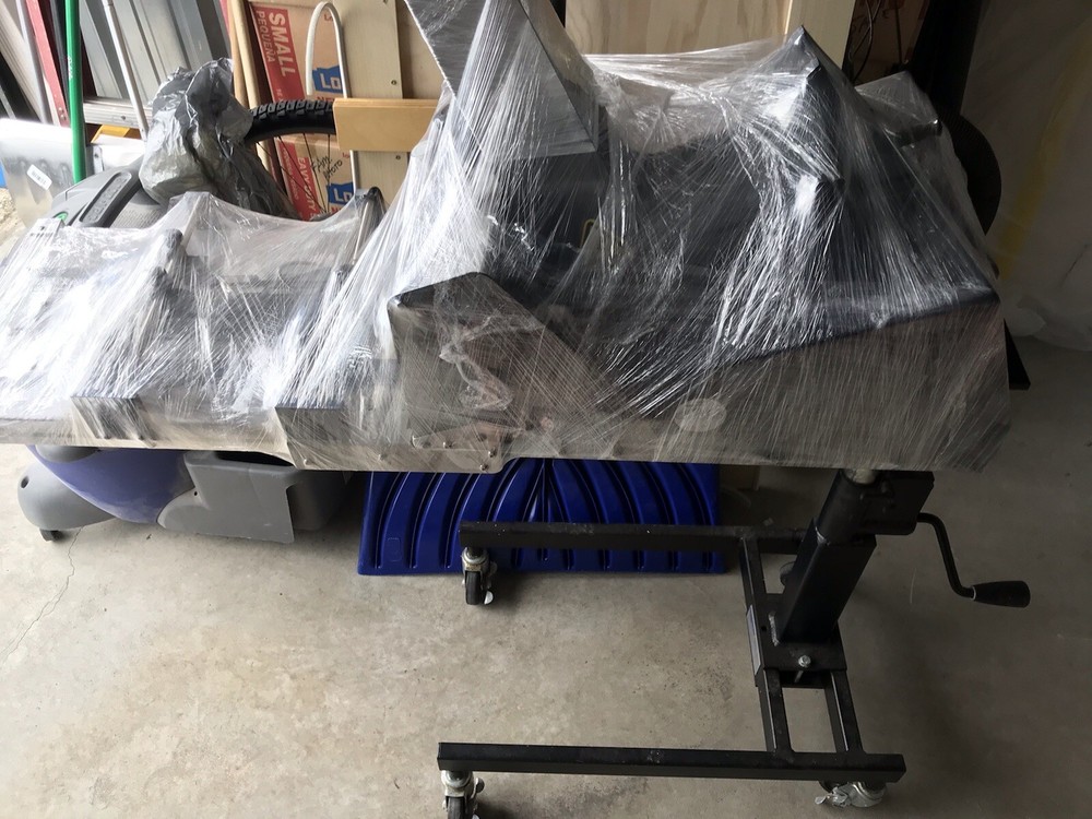 Streamfeeder 270RT with Stand