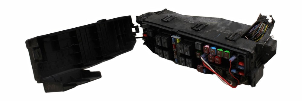 Fuse Box Engine VIN 7 8th Digit Fits 2011-2012 ESCAPE OEM
