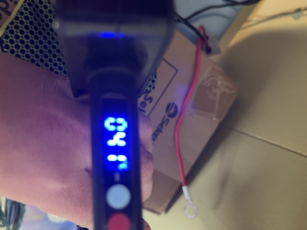 Cxydm Vertical Heat Pressing Machine With380PCS Threaded Inserts