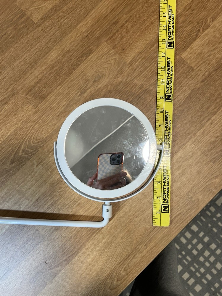 Retail Shelving Accessory - Pivoting Mirror Arm