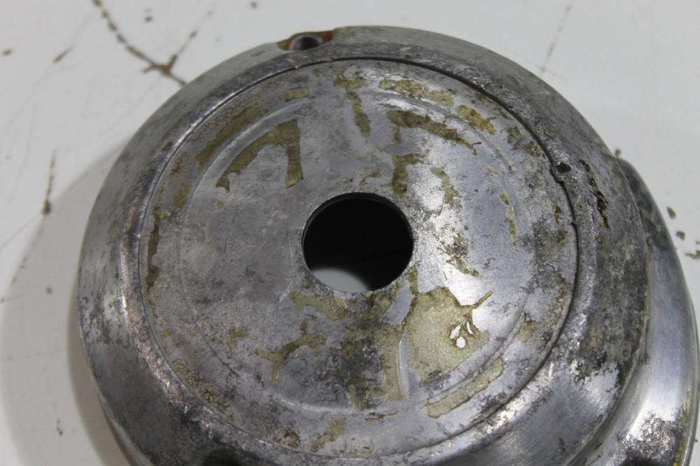 1981 Suzuki GS550 GS 550 Engine Cover Cap