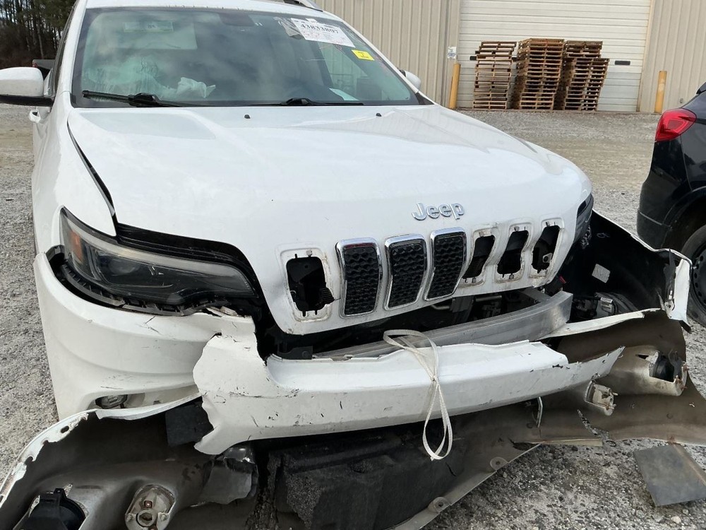 CHEROKEE 2019 Glove Box 4983555