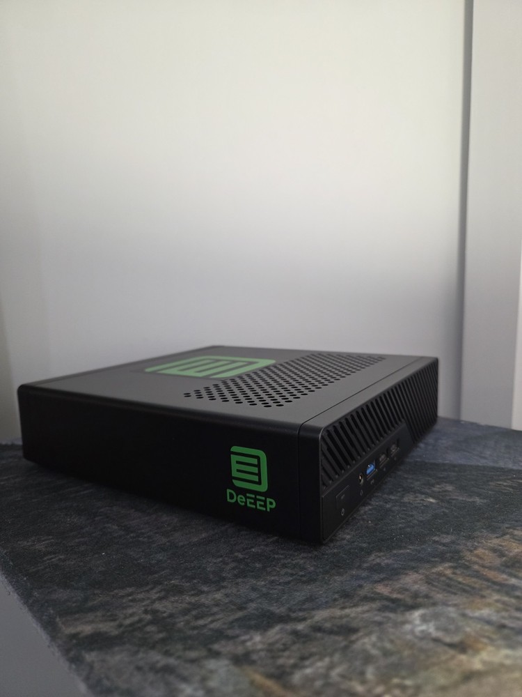DeEEP Network Crypto Node Founders Device