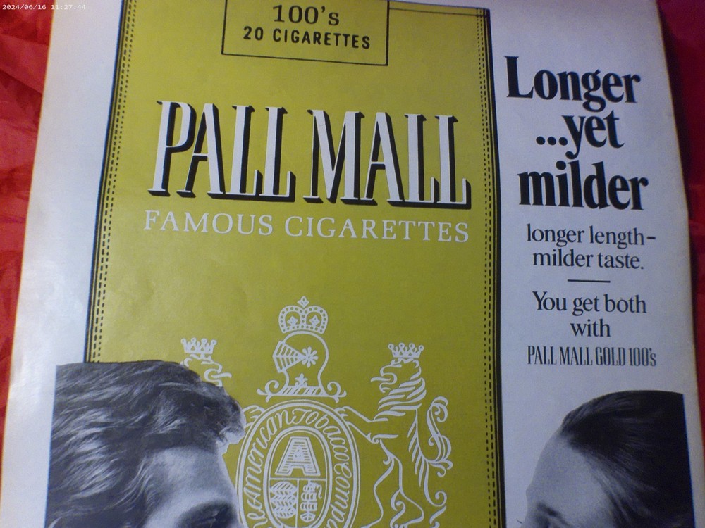 Pall Mall Cigarette 1971 Print Ad 10" x 13"