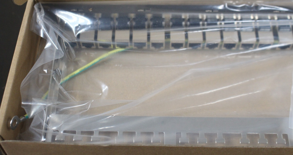 Rapink Patch Panel 24 Port Cat6A with Inline Keystone 10G Support - OPEN BOX