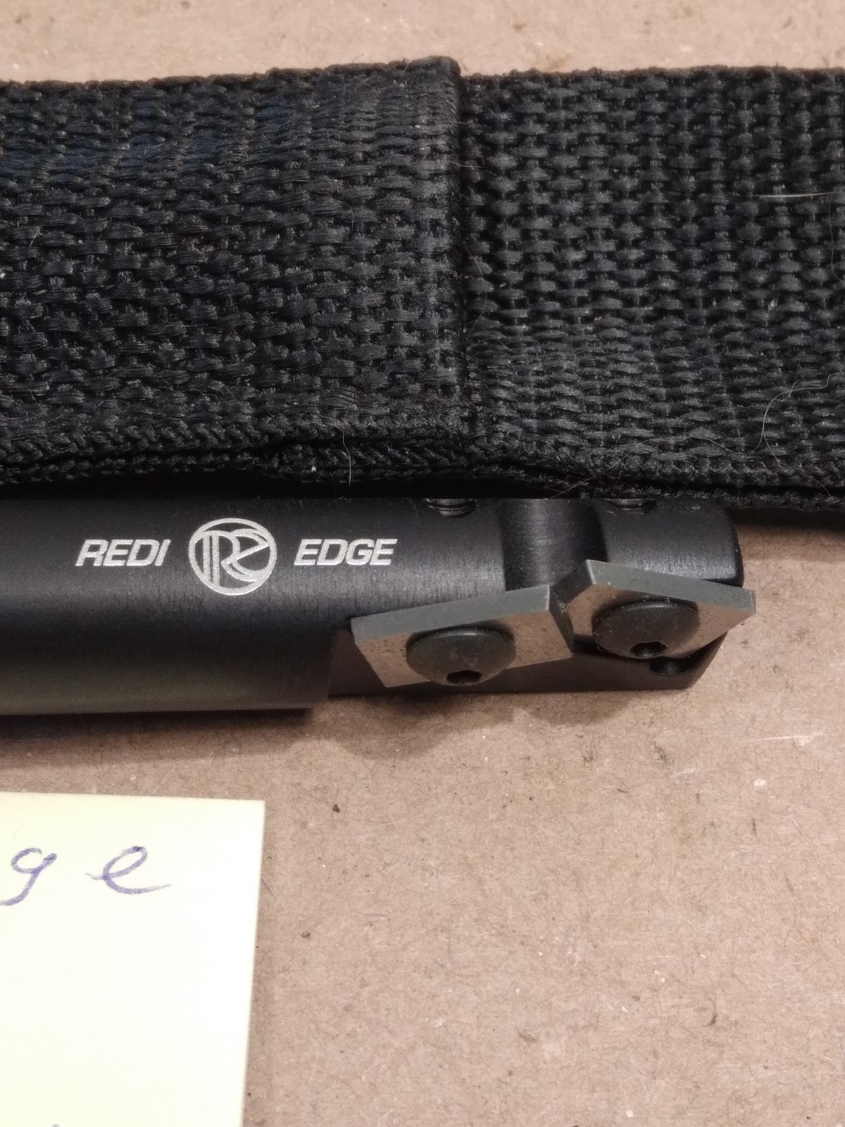 Redi-Edge Original Knife Sharpener w / 40 Degree Angle - BLACK