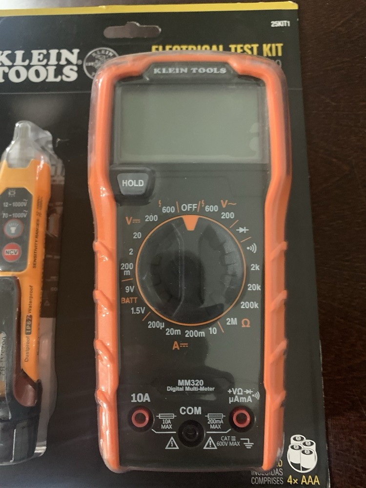 Klein Tools 25KIT1 Electrical Test Kit w/ MM320 Multimeter & Voltage Tester New