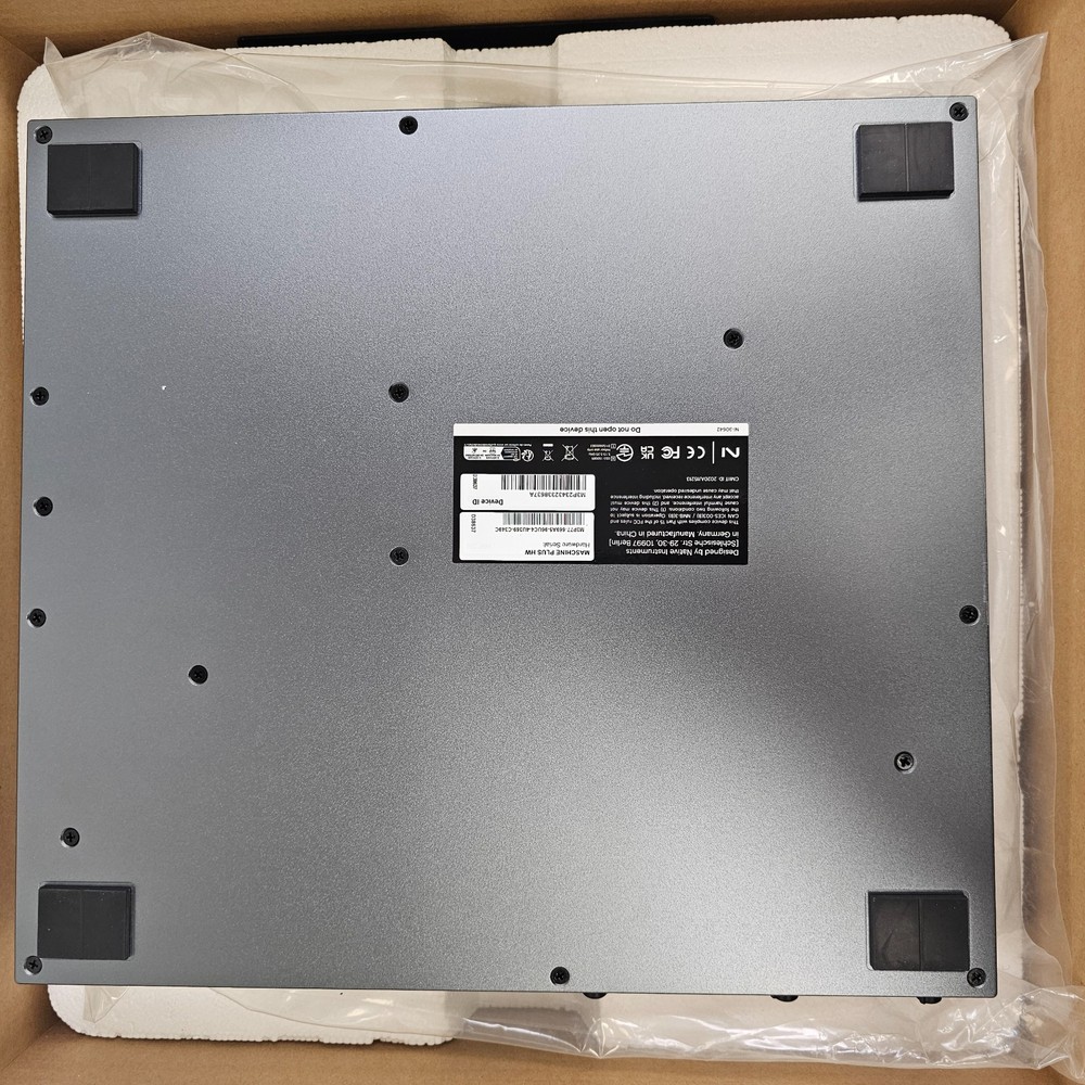 Native Instruments Maschine Plus HW Standalone + Original Box & 64GB Micro SD