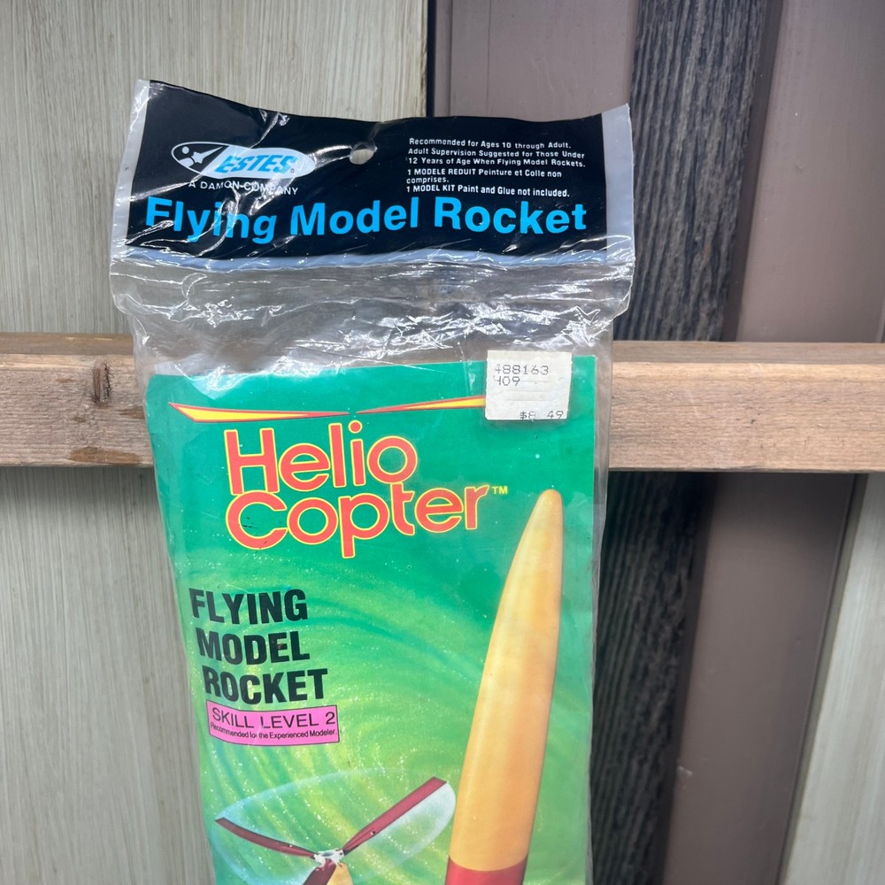 Estes Flying Model Rocket Helio Copter Skill Level 2 #1995 - NEW