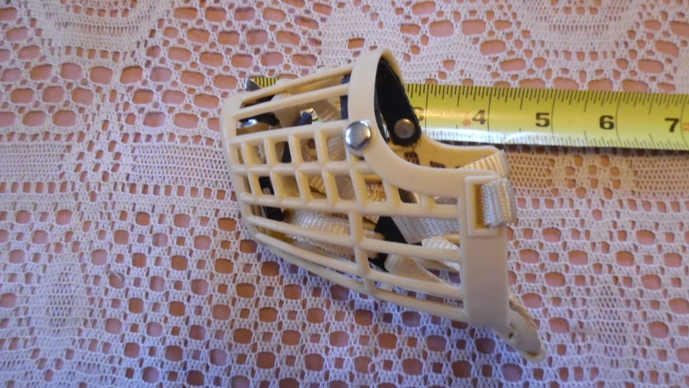 Very small basket style muzzle for dogs