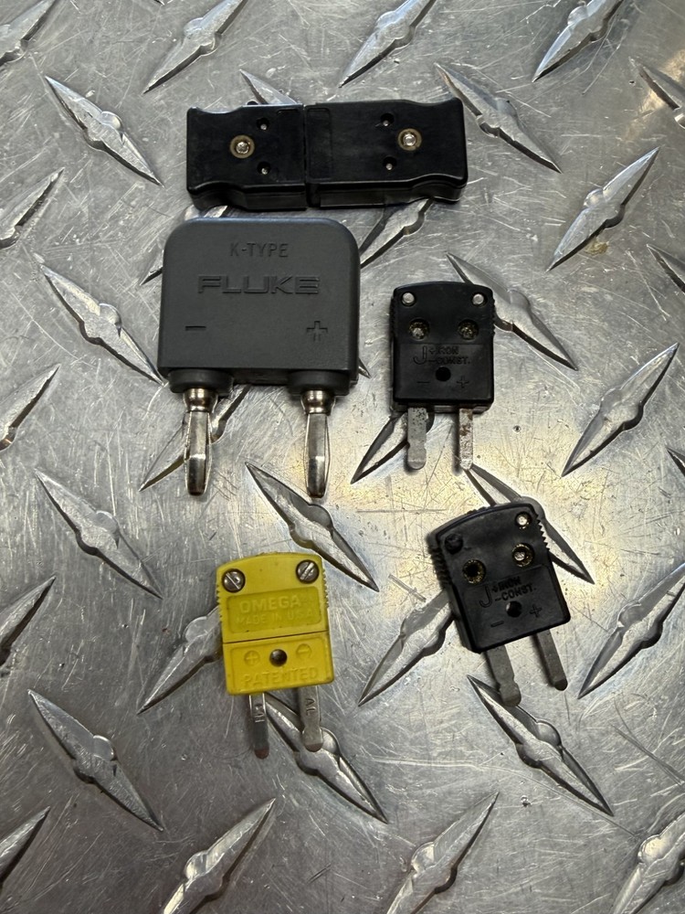 PIE 820 1-Channel Multifunction Process Calibrator