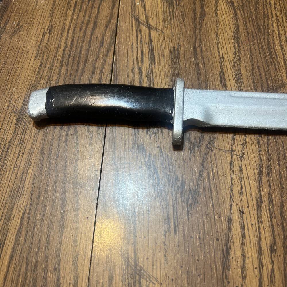 Ghostface scream “Large Full size Version” Foam knife prop