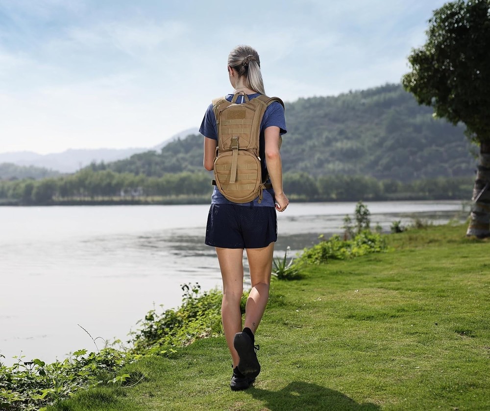 Versatile Hydration Pack for Outdoor Activities