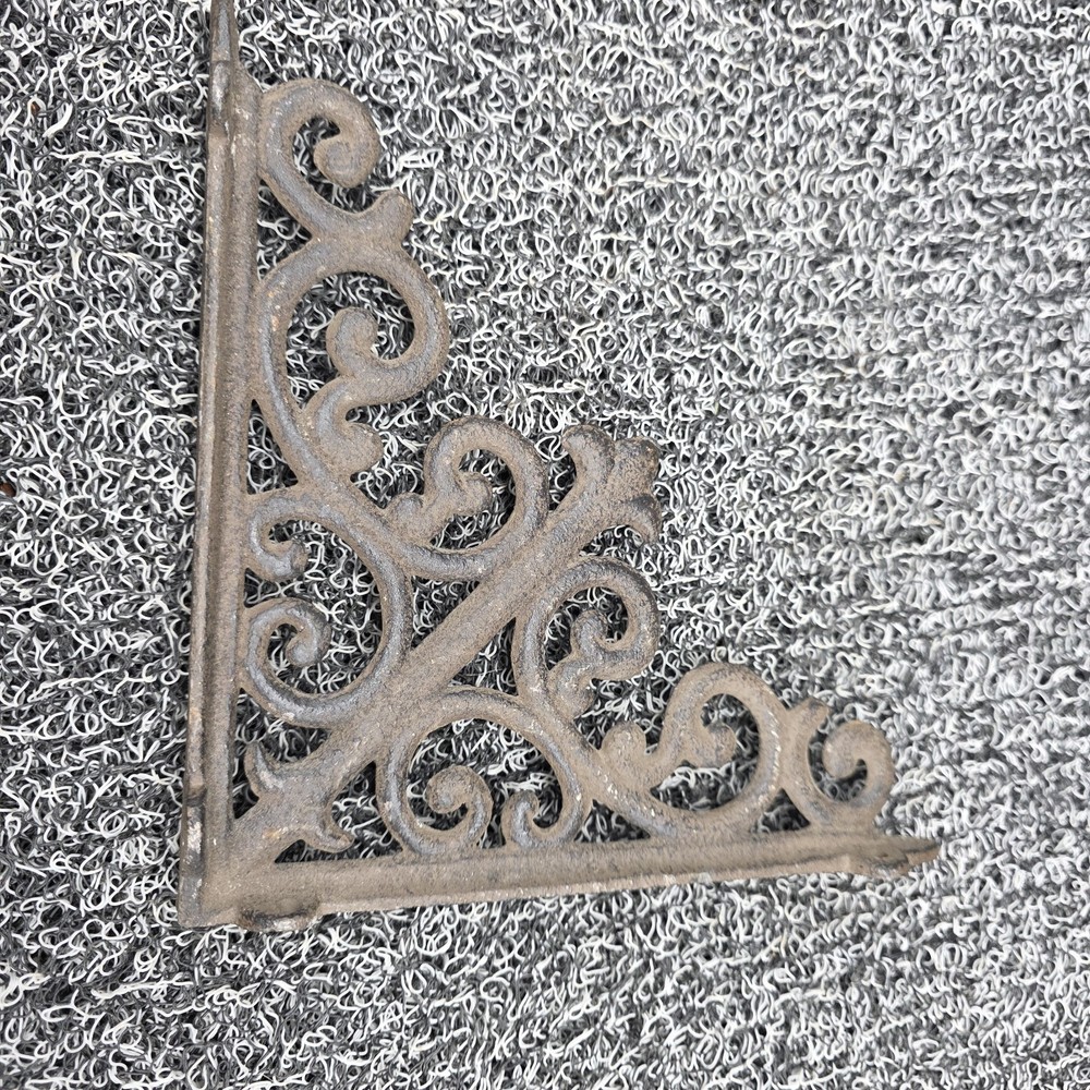 Vintage 8" Shelve Bracket