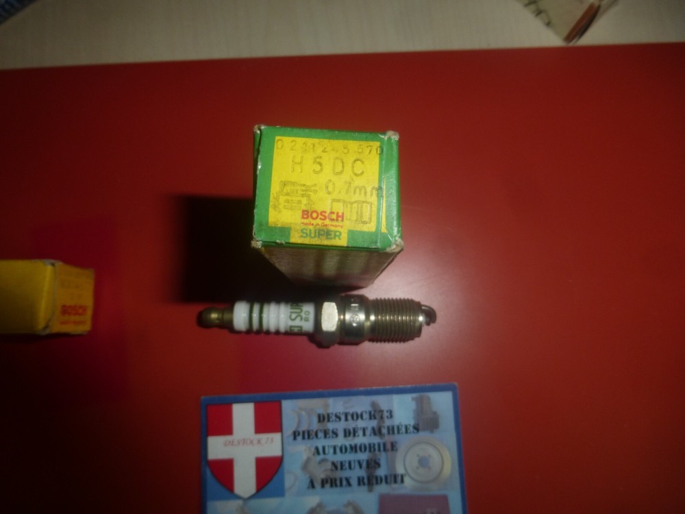 Spark Plug Bosch H5DC 0241245570 ORIGINAL BOSCH NEW