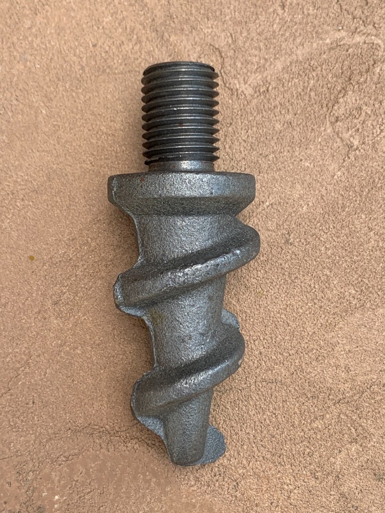 POST HOLE DIGGER POINT SCREW TYPE AUGER POINT, TIP, BIT 1-1/4" Thread (50100)