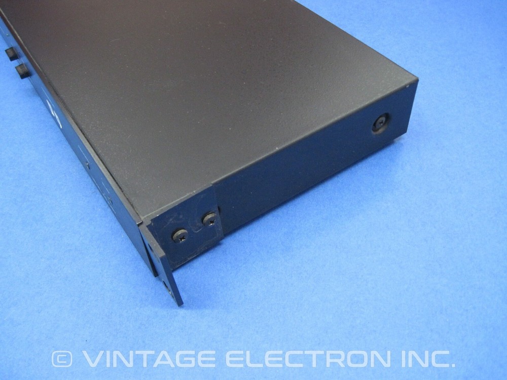 dbx 150 Type I Noise Reduction System - Audio Processor for Tape etc. (w/MANUAL)