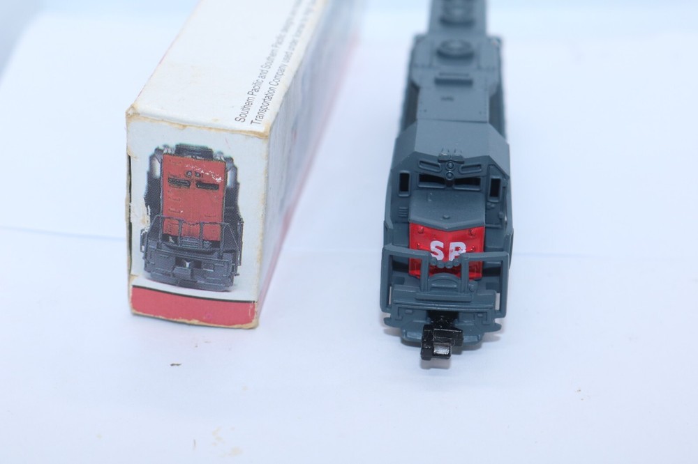 Southern Pacific #418 high speed model train W/box