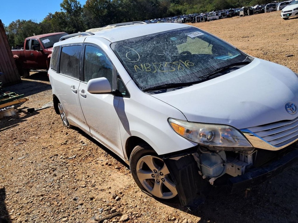 Fuse Box Engine Fits 17-20 SIENNA 4827625