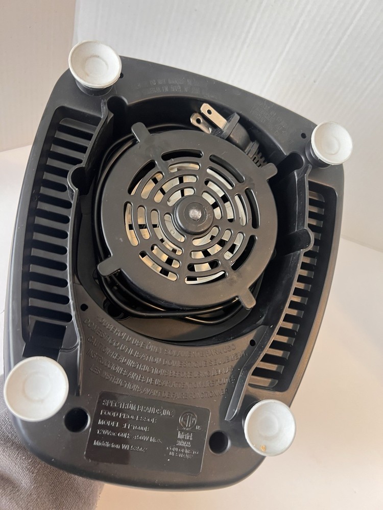 BLACK & DECKER Food Processor Motor Base NOT WORKING FP1600B with Plug