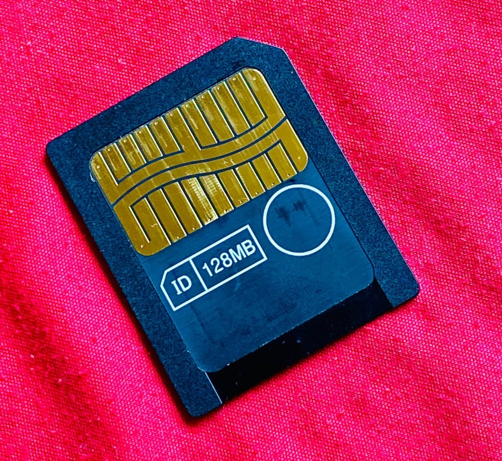 Unbranded SmartMedia ID 128MB Camera Memory Card
