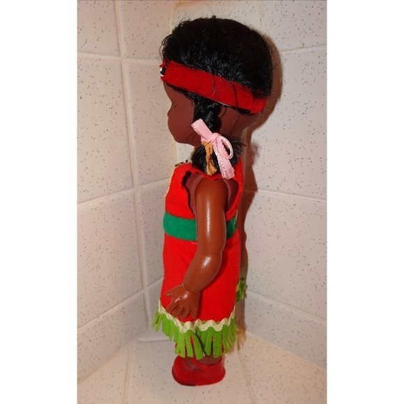 Vintage Indian Girl Doll retro Native American Souvenir