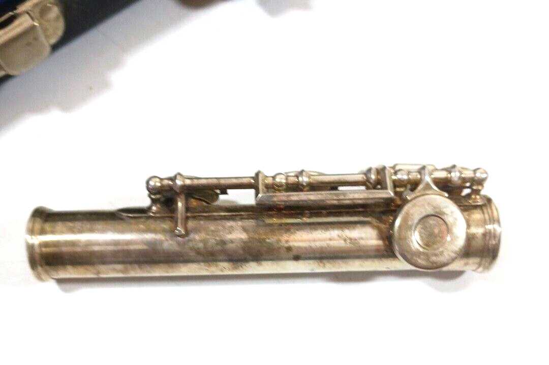 Armstrong Flute Model 104 Student Closed Hole Silver Plated + Case