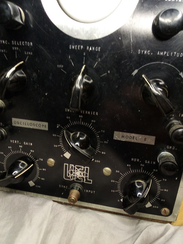 Vintage United Electronics Laboratories UEL Oscilloscope Model E