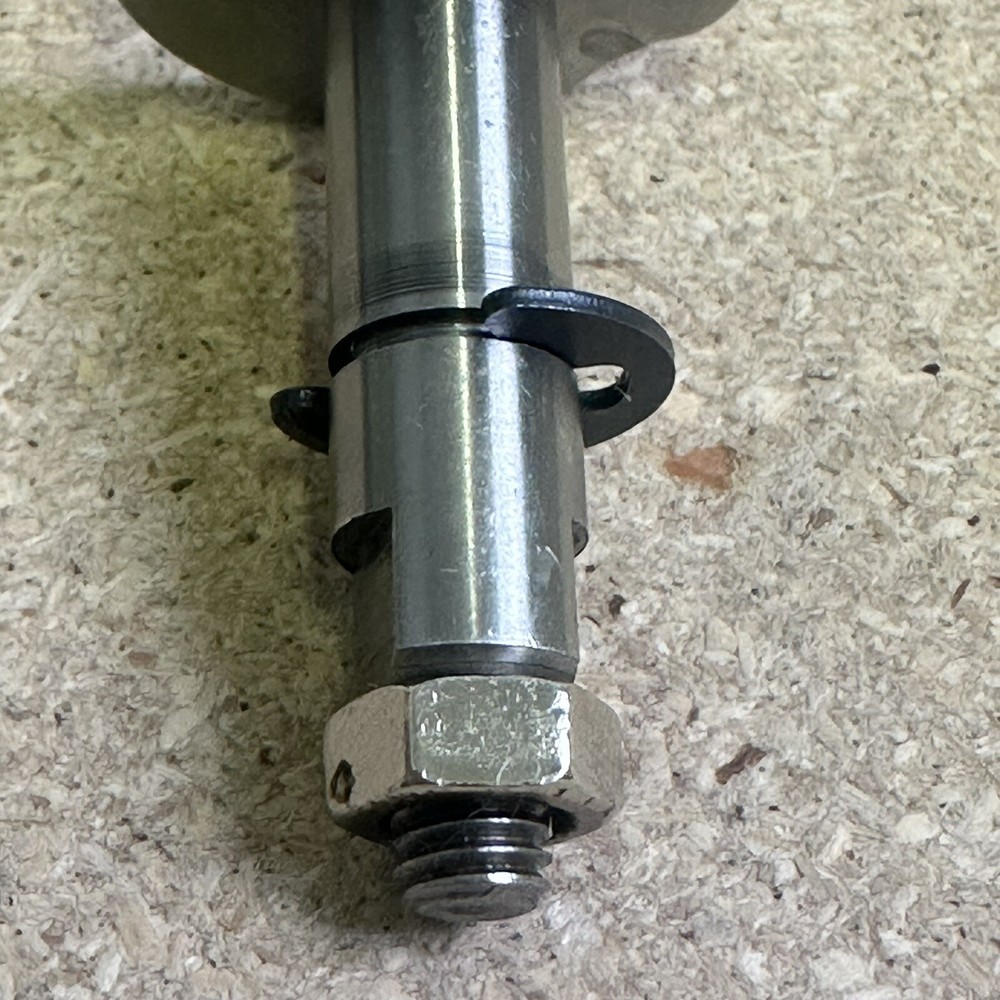 Breadman BK1050S 2 LB Professional Bread Maker Replacement Paddle Drive Shaft