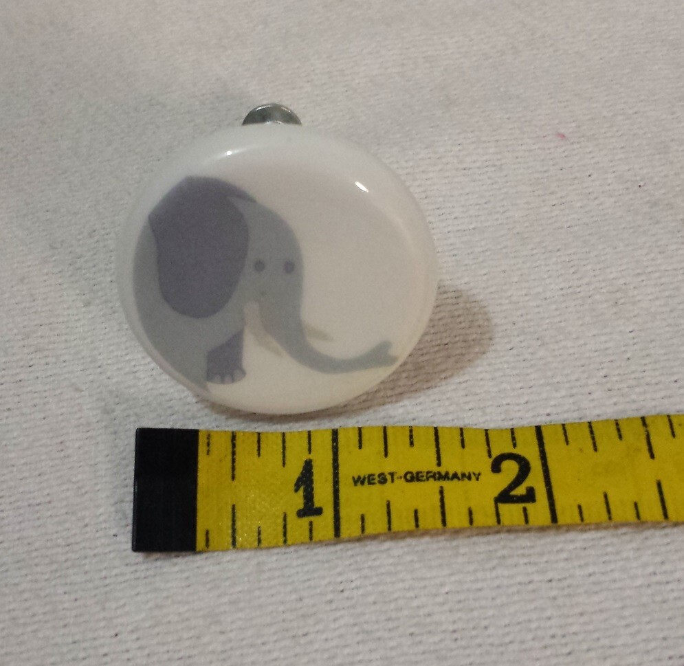 Vtg Hardware Architectural Salvage Elephant Drawer Pull Knobs (2) for Crafts
