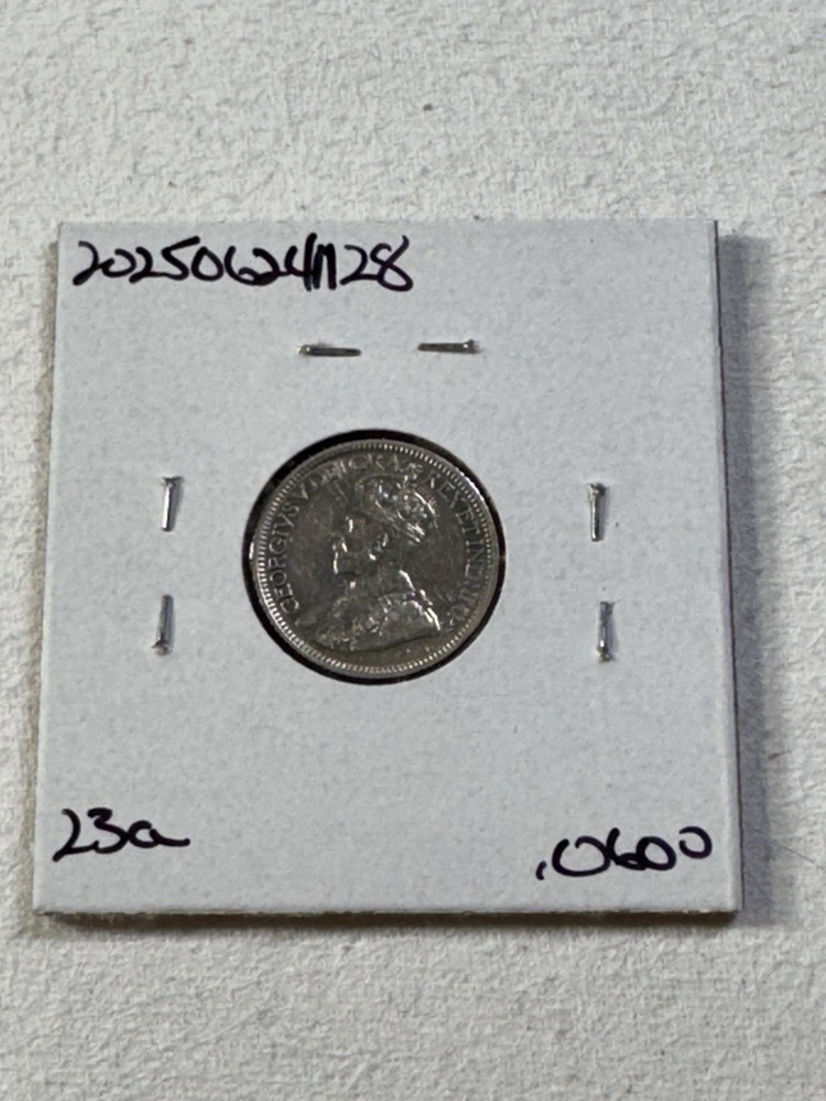 1928 Canada 10 Cents Silver Coin Cleaned