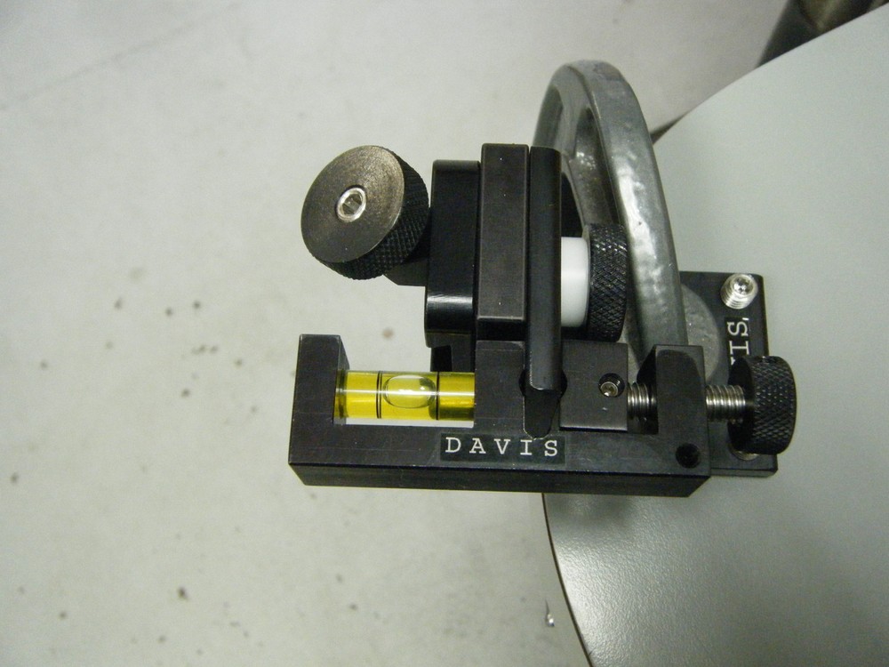 Davis Leveling System