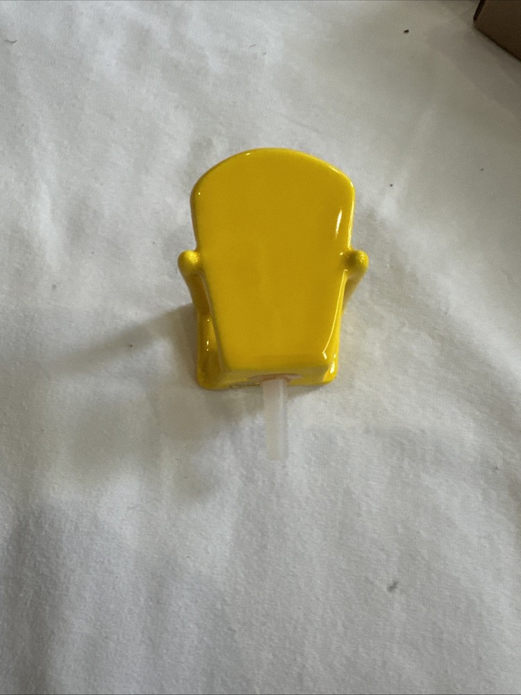 Retired Nora Fleming Mini Yellow A200