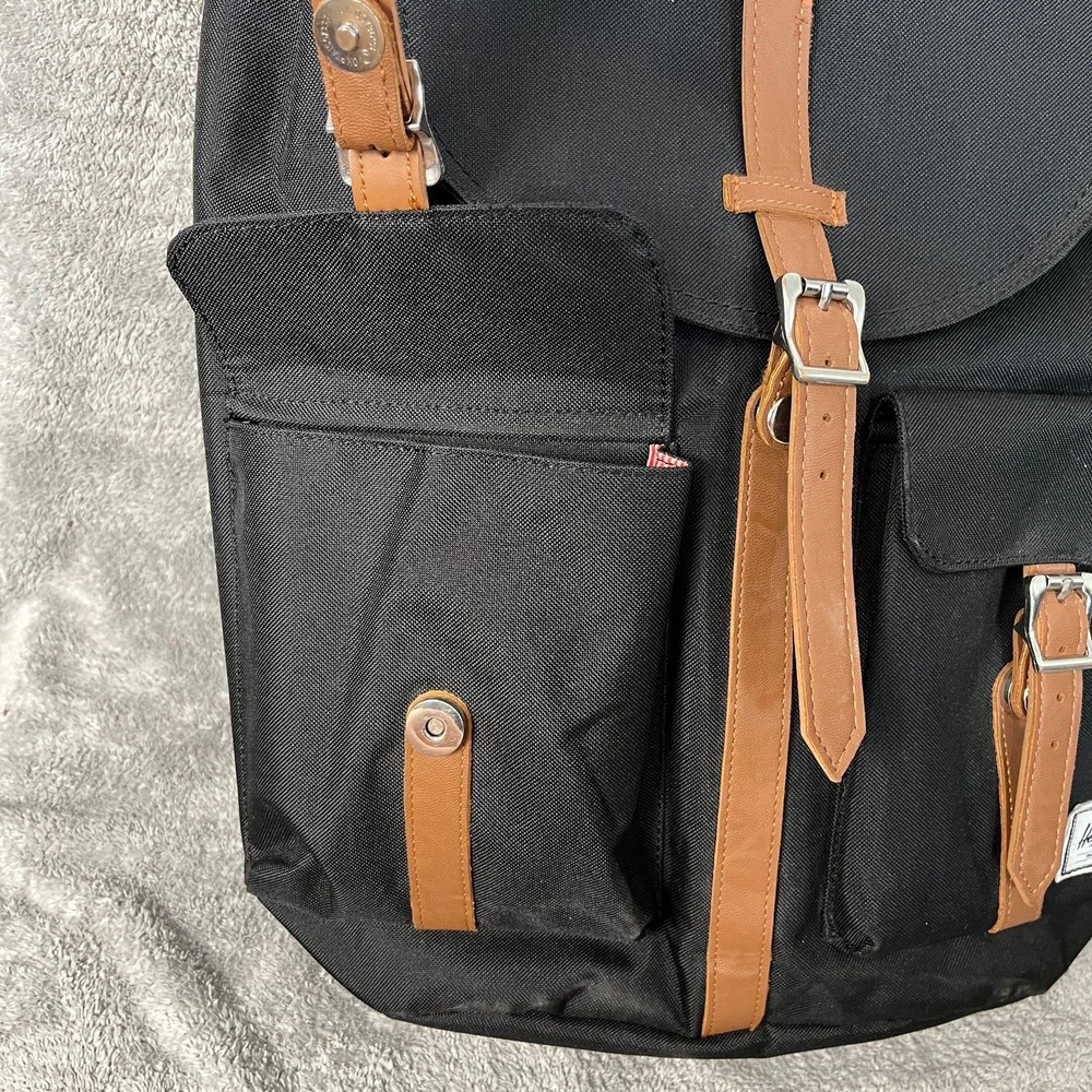 Herschel supply backpack Dawson’s backpack black with brown & buckles